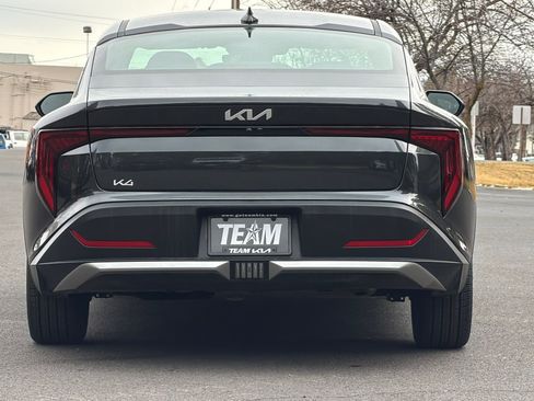 Certified 2025 Kia K4 EX image 5