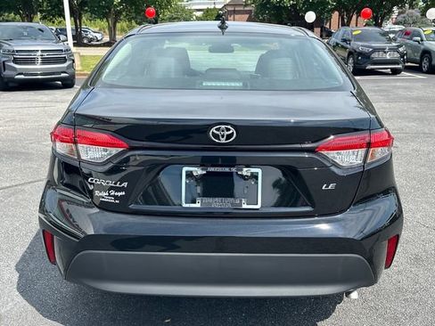 Used 2026 Toyota Corolla LE FWD image 4