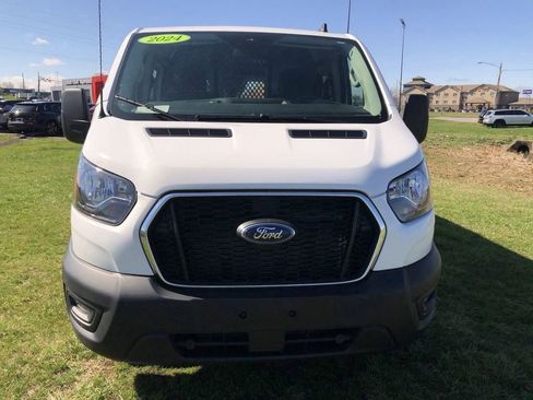 Used 2024 Ford Transit 250 Low Roof w/ Exterior Upgrade Package image 8