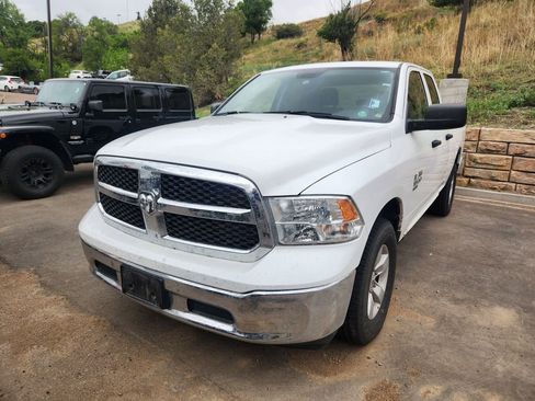 Used 2024 RAM 1500 Classic SLT AWD/4WD image 17