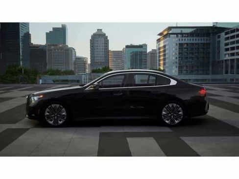 New 2026 BMW 530i RWD image 4