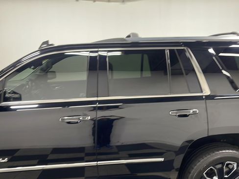 Used 2019 GMC Yukon Denali w/ Denali Ultimate Package AWD/4WD image 15