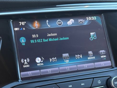 Used 2020 Buick Envision Premium w/ Driver Confidence Package image 19