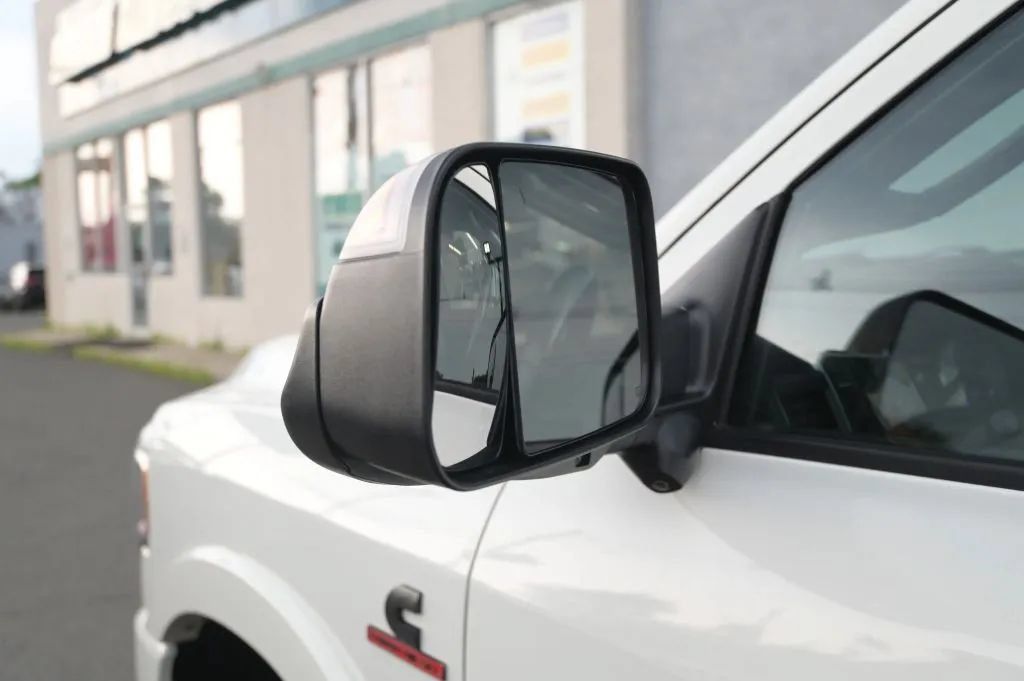 Used 2022 RAM 3500 Limited AWD/4WD image 16