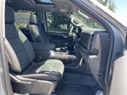 New 2026 GMC Sierra 1500 Elevation w/ Elevation Premium Package AWD/4WD image 29