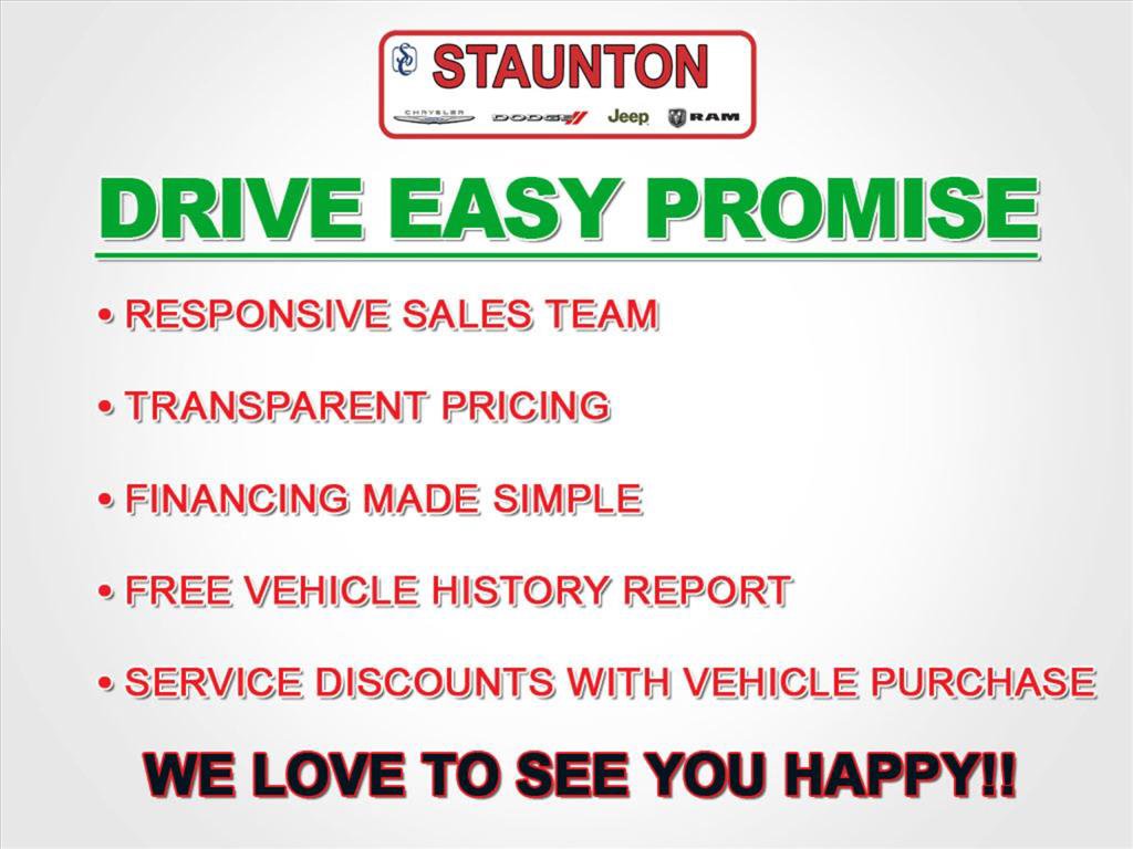 Used 2025 Chevrolet Malibu LT FWD image 8