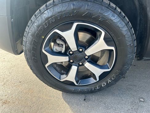 Used 2020 Jeep Renegade Trailhawk w/ Cold Weather Group image 21