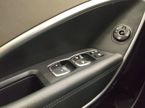 Used 2017 Hyundai Santa Fe Sport image 27