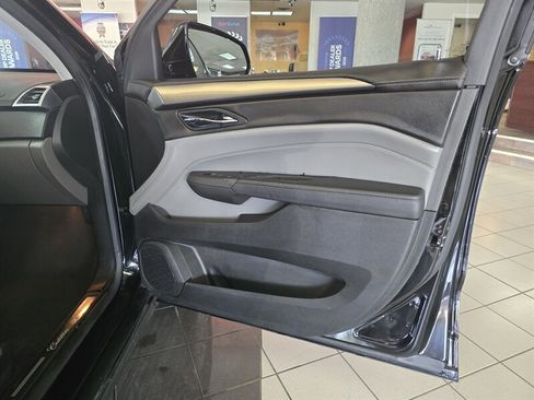 Used 2010 Cadillac SRX 2WD image 12