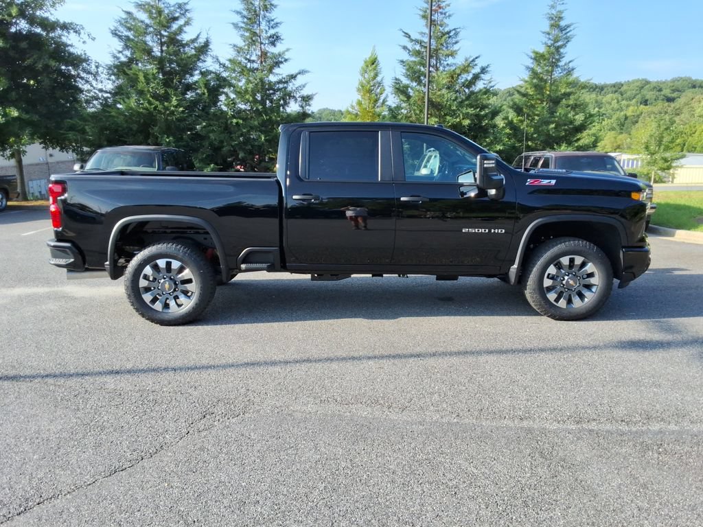 New 2026 Chevrolet Silverado 2500 Custom w/ Custom Value Package AWD/4WD image 4