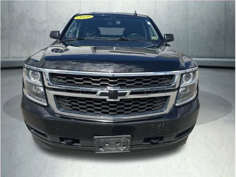 Used 2019 Chevrolet Tahoe LS AWD/4WD image 6