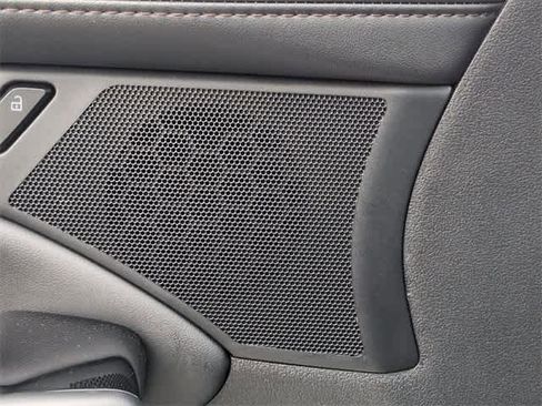 Used 2024 MAZDA MAZDA3 s image 31