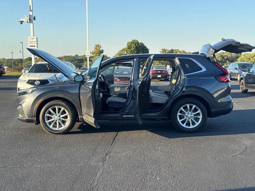 Used 2025 Honda CR-V EX-L image 15