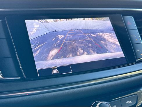 Used 2024 Buick Enclave Essence w/ Sport Touring Edition image 13