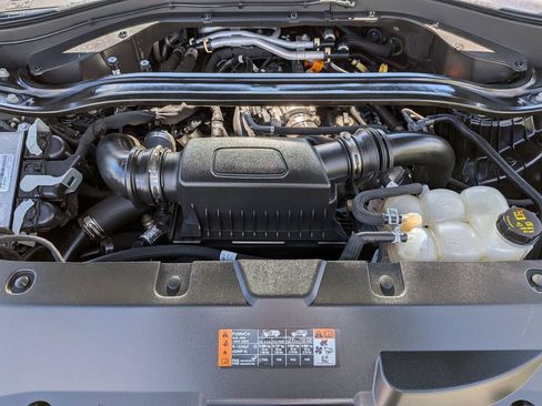 Used 2024 Lincoln Aviator AWD image 34