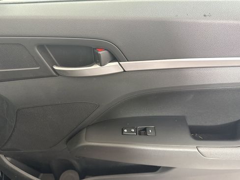 Used 2020 Hyundai Elantra SEL w/ Cargo Package (C1) image 30