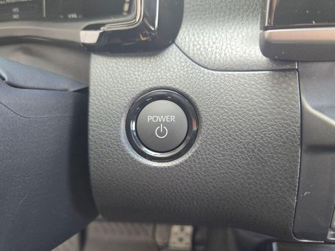 Used 2026 Toyota Camry SE w/ Convenience Package FWD image 25