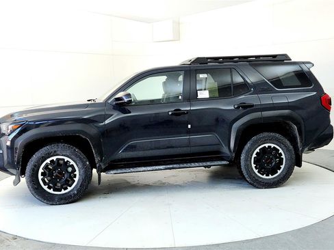 New 2026 Toyota 4Runner TRD Off-Road Premium w/ Tow Technology Package image 3