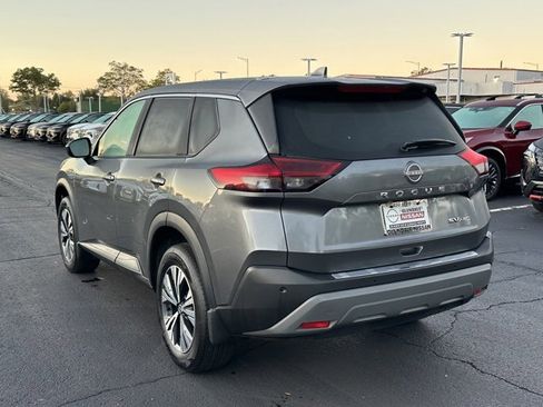 Certified 2023 Nissan Rogue SV image 6