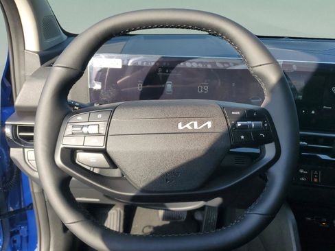 New 2026 Kia Sportage EX w/ EX Panorama Roof Package FWD image 25