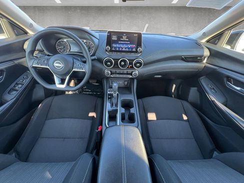 Used 2024 Nissan Sentra SV FWD image 20