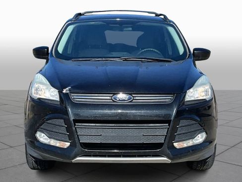 Used 2015 Ford Escape SE w/ Equipment Group 201A image 3