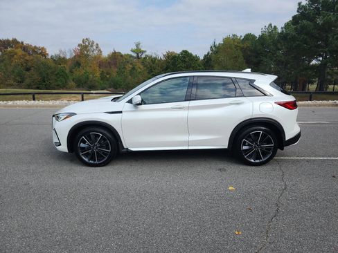 Used 2025 INFINITI QX50 Sport w/ Cargo Package image 2