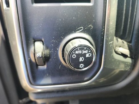 Used 2018 Chevrolet Silverado 1500 LT w/ Texas Edition RWD image 26