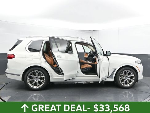 Used 2022 BMW X7 xDrive40i w/ Executive Package image 60