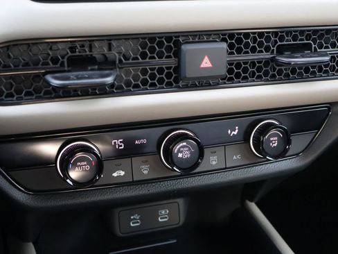 Certified 2026 Honda HR-V LX image 21