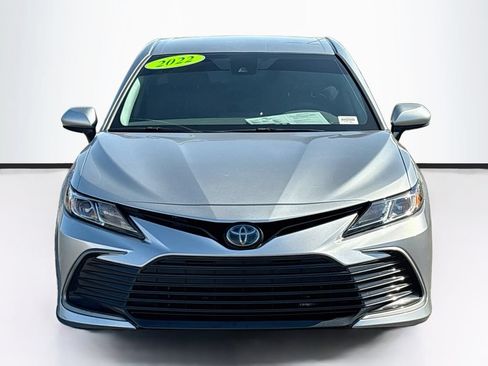 Used 2022 Toyota Camry LE FWD image 2