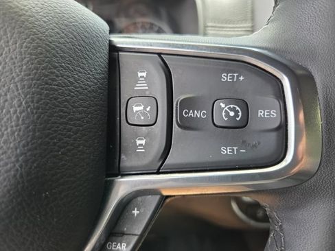 Used 2026 RAM 1500 Laramie AWD/4WD image 31