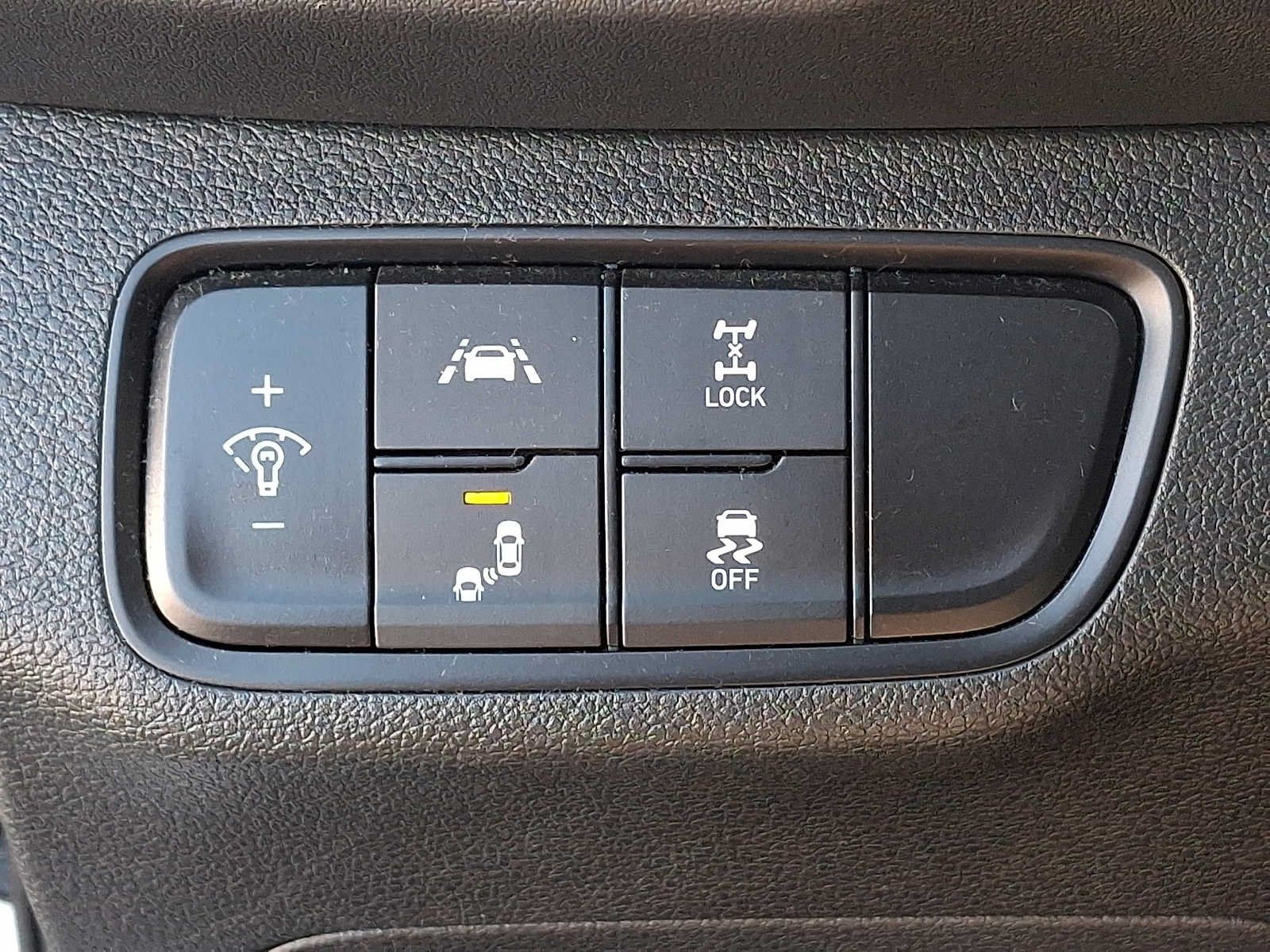 Used 2020 Hyundai Santa Fe SEL AWD/4WD image 23