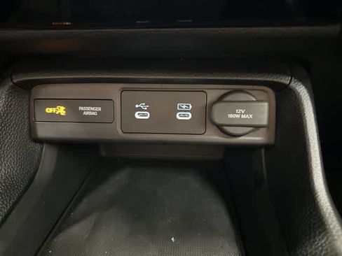 Used 2025 Honda Civic Sport image 25