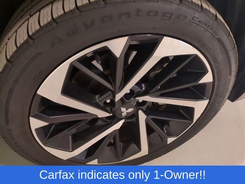 Used 2023 Mitsubishi Outlander SE AWD/4WD image 2