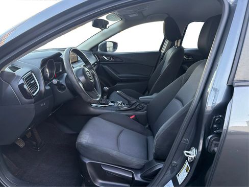 Used 2016 MAZDA MAZDA3 i Sport FWD image 9