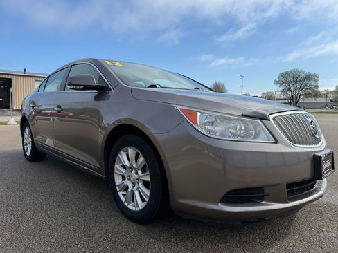 Used 2012 Buick LaCrosse Convenience image 3