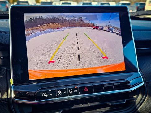 New 2026 Jeep Compass Latitude image 20