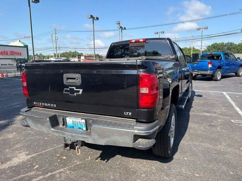 Used 2016 Chevrolet Silverado 2500 LTZ AWD/4WD image 5