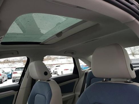 New 2026 Volkswagen Jetta SE FWD image 7