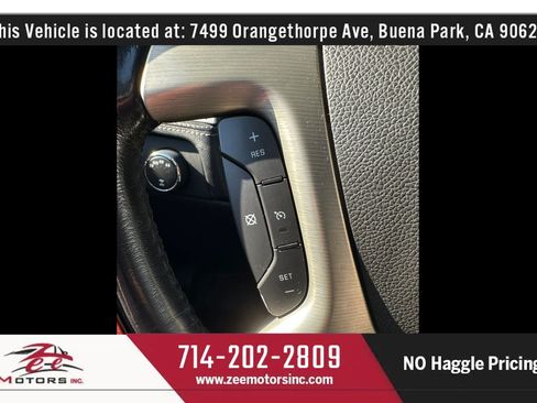 Used 2013 Cadillac Escalade Platinum AWD/4WD image 23