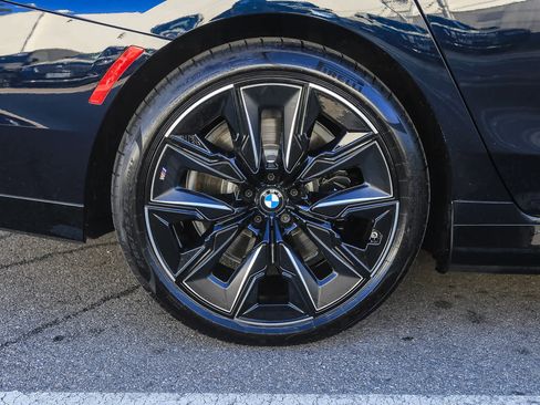 Used 2025 BMW i7 eDrive50 w/ M Sport Package image 8