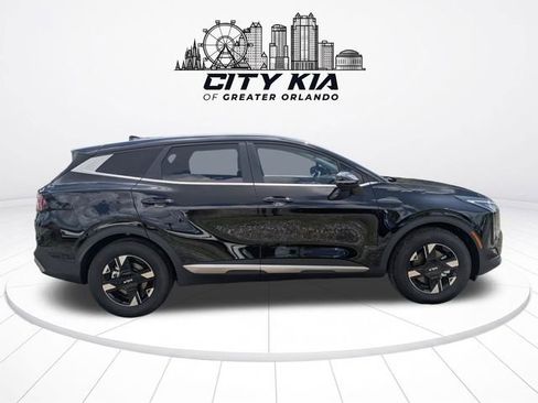 New 2026 Kia Sportage LX w/ LX Convenience Package FWD image 7