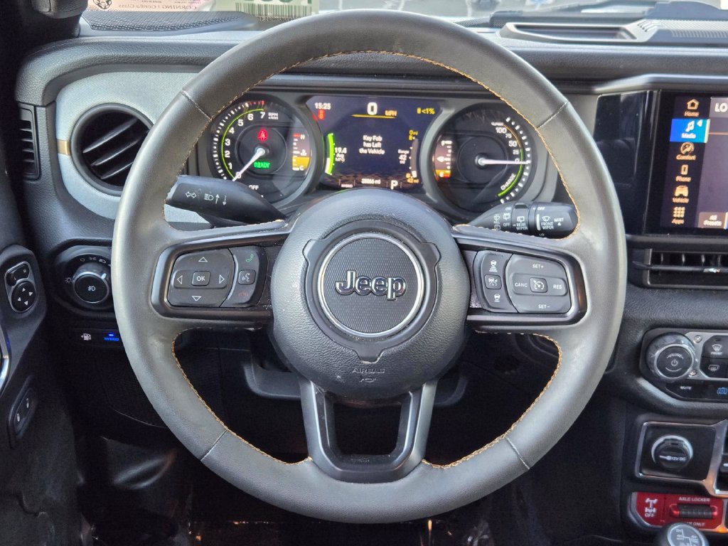 Used 2024 Jeep Wrangler Unlimited AWD/4WD image 14