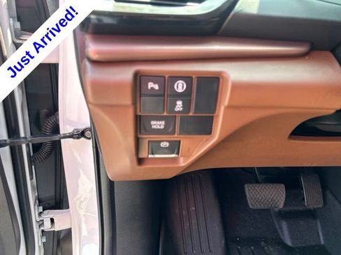 Used 2022 Acura RDX FWD w/ Technology Package image 18