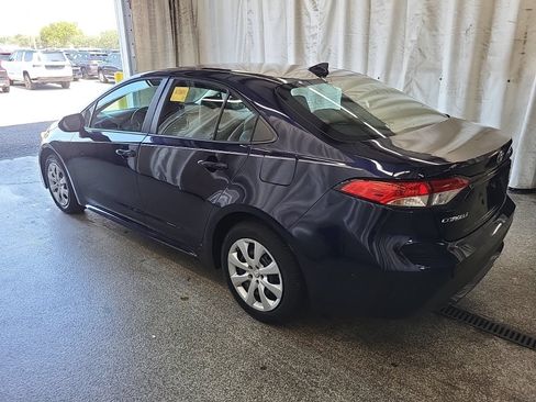 Used 2022 Toyota Corolla LE FWD image 6
