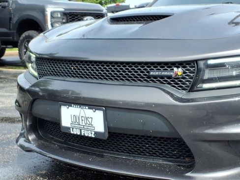 Used 2018 Dodge Charger R/T Scat Pack w/ Driver Confidence Group RWD image 34