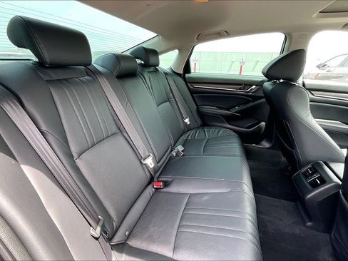 Used 2018 Honda Accord EX-L image 19