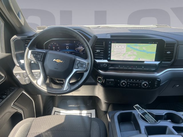 Used 2025 Chevrolet Silverado 2500 LT w/ Convenience Package AWD/4WD image 12