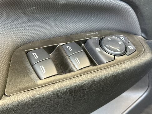 Used 2024 Chevrolet Equinox RS w/ RS Leather Package image 12